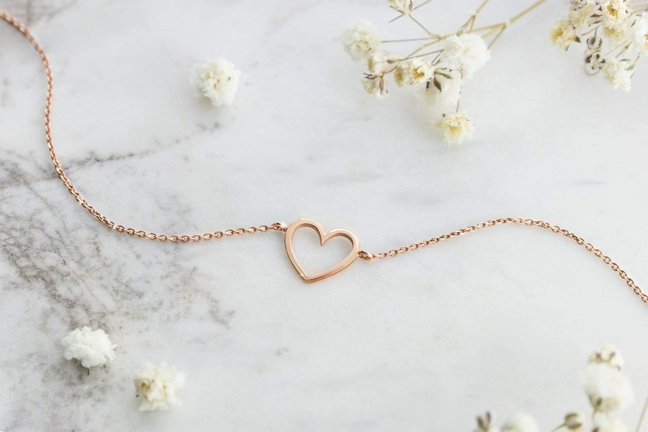 Dainty Heart Charm Bracelet