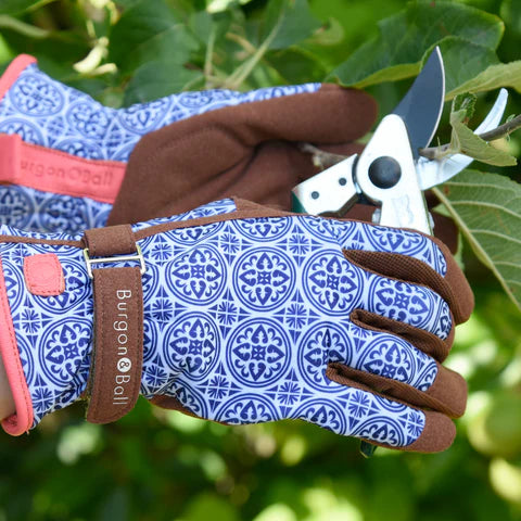 Love the Glove in Artisan